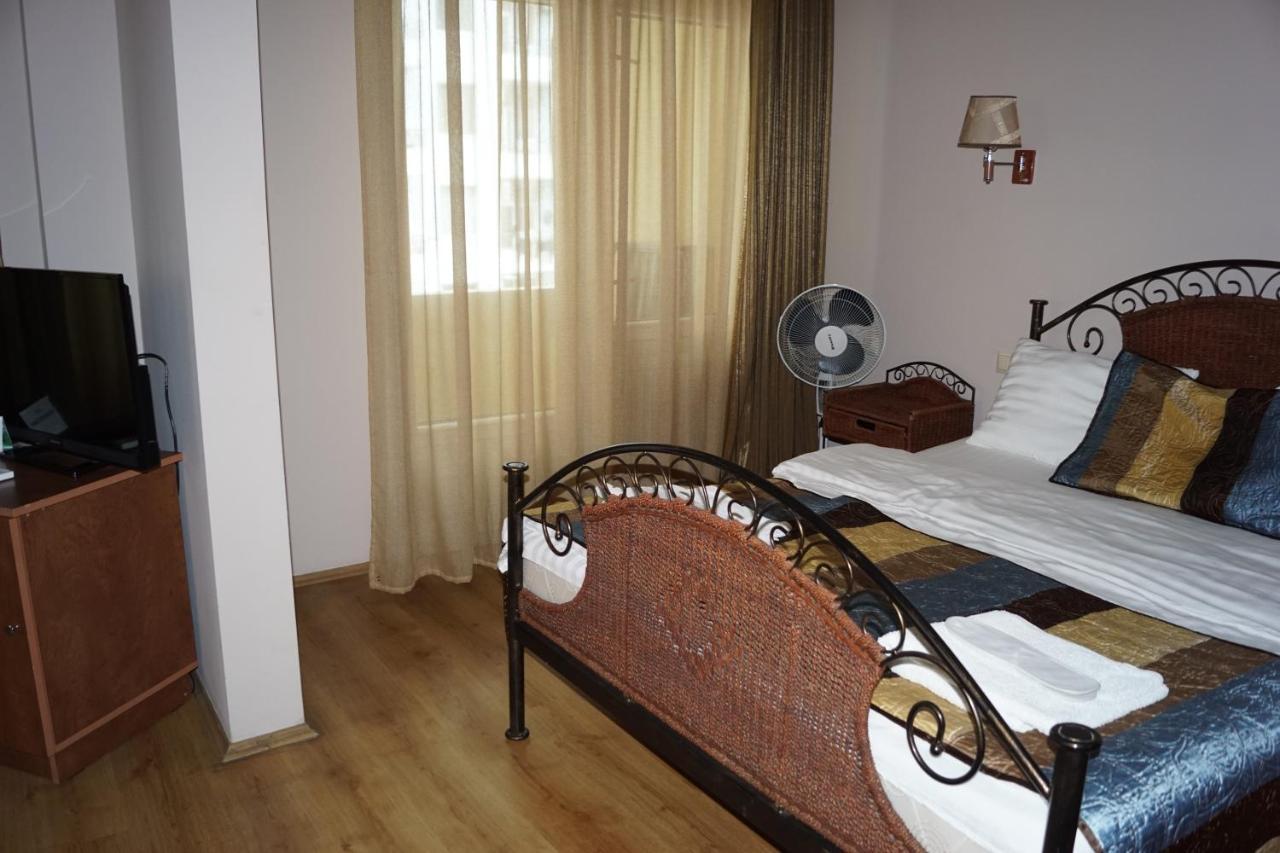 Iar Hotel Μπατούμι Εξωτερικό φωτογραφία