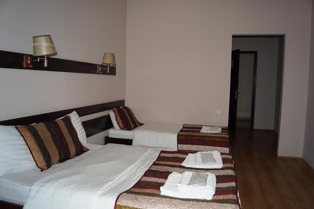 Iar Hotel Μπατούμι Εξωτερικό φωτογραφία