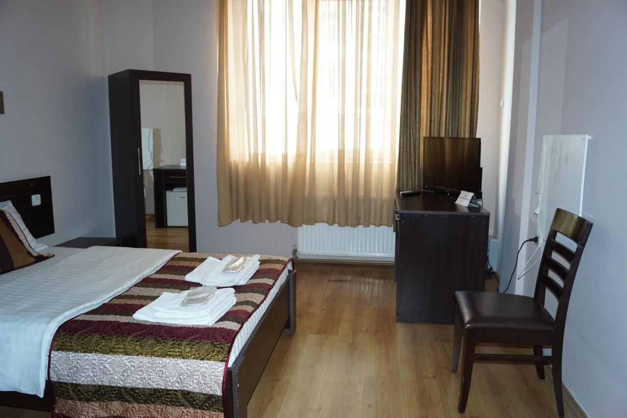 Iar Hotel Μπατούμι Εξωτερικό φωτογραφία