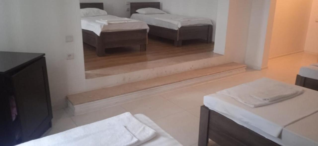 Iar Hotel Μπατούμι Εξωτερικό φωτογραφία