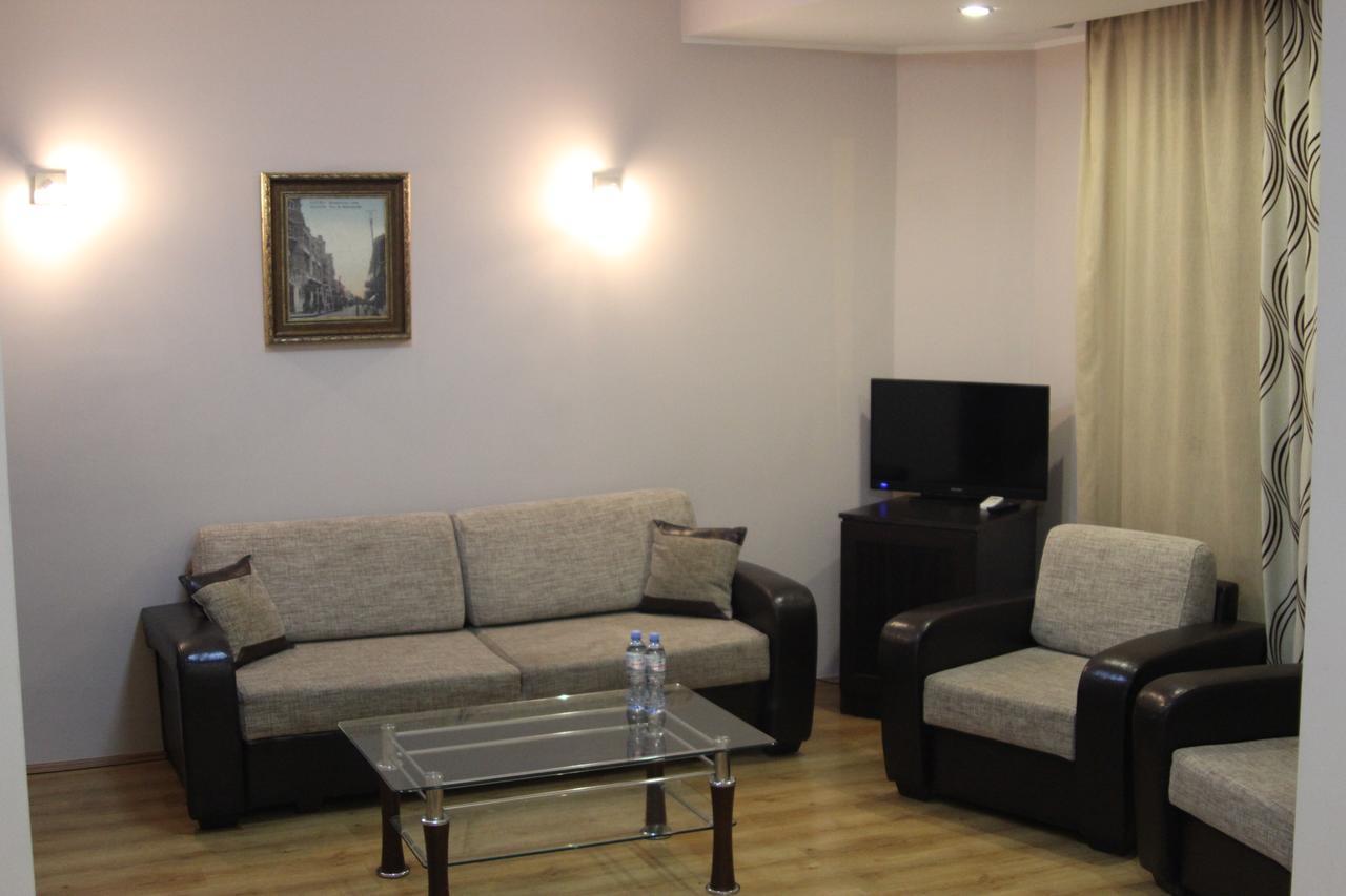 Iar Hotel Μπατούμι Εξωτερικό φωτογραφία