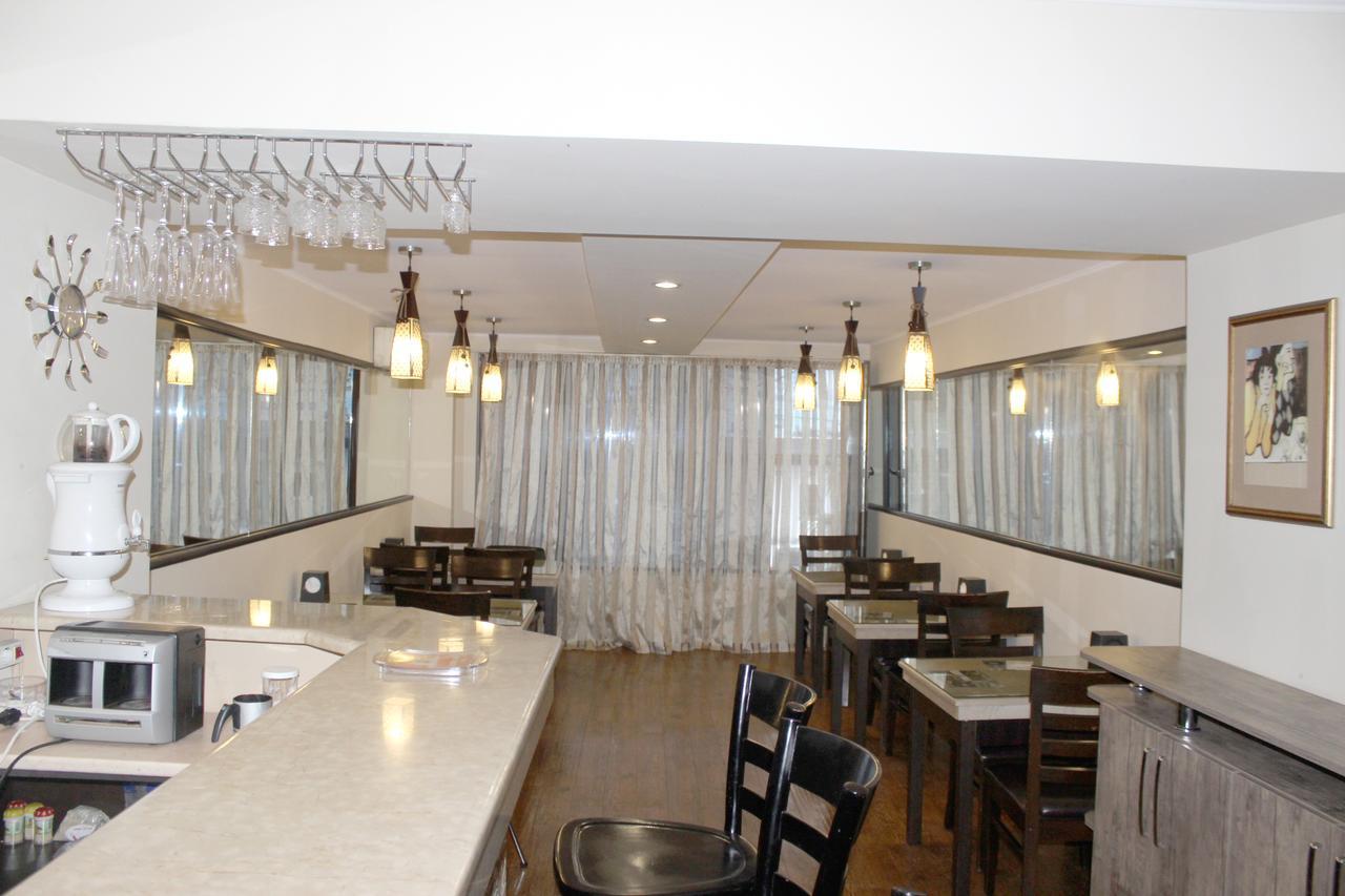 Iar Hotel Μπατούμι Εξωτερικό φωτογραφία