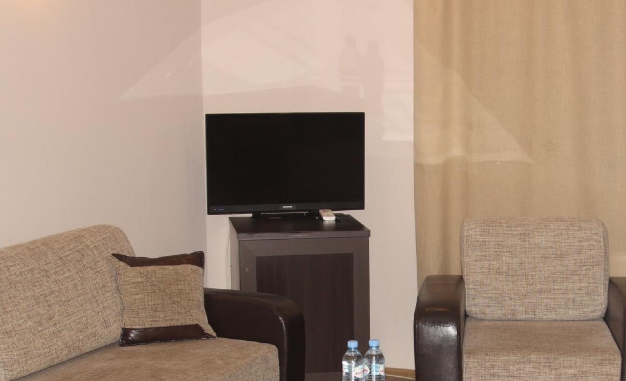 Iar Hotel Μπατούμι Εξωτερικό φωτογραφία