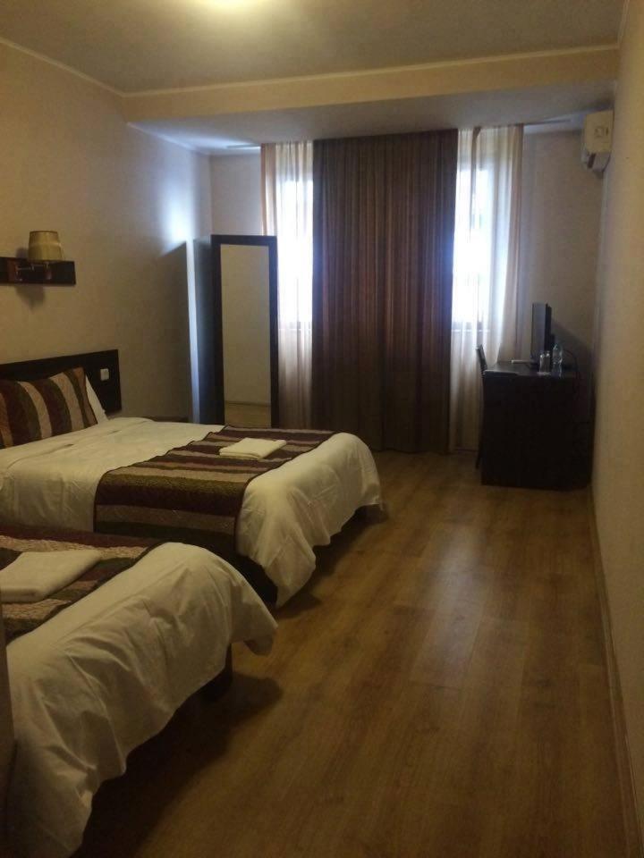 Iar Hotel Μπατούμι Εξωτερικό φωτογραφία